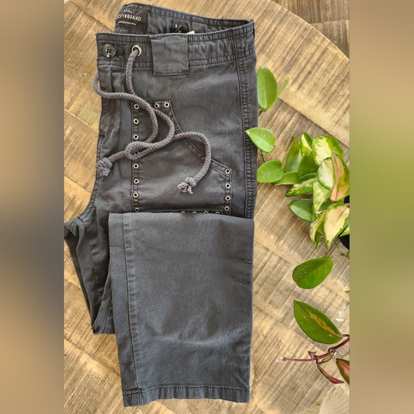 Lucky Brand Studded Cargo Crop Pant - Picture 12 of 12